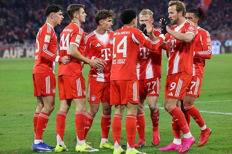 德甲-奥利塞2射1传迪亚斯破门 拜仁8-1狼堡 德甲-奥利塞2射1传迪亚斯破门 拜仁8-1狼堡